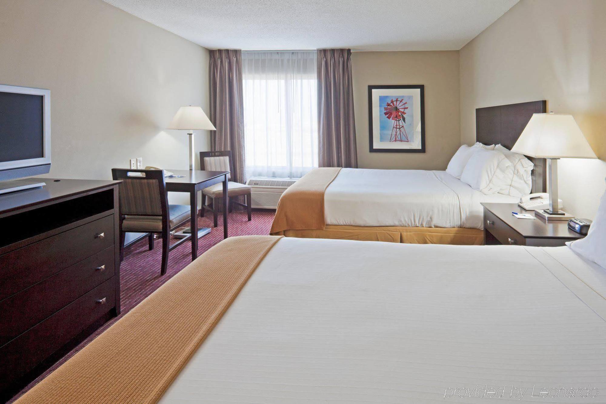 Holiday Inn Express Fort Wayne - East - New Haven By Ihg Exterior foto