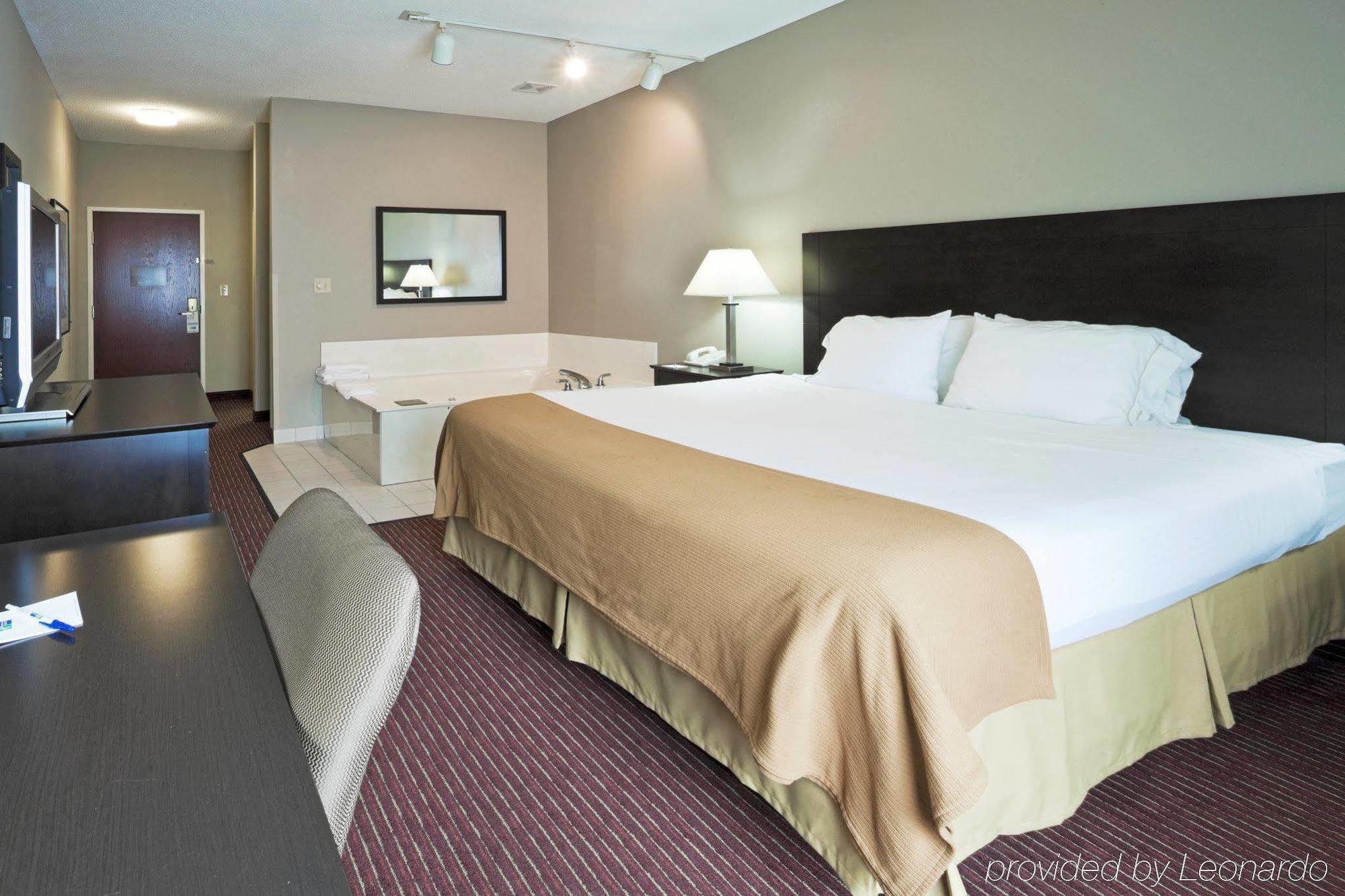 Holiday Inn Express Fort Wayne - East - New Haven By Ihg Zimmer foto